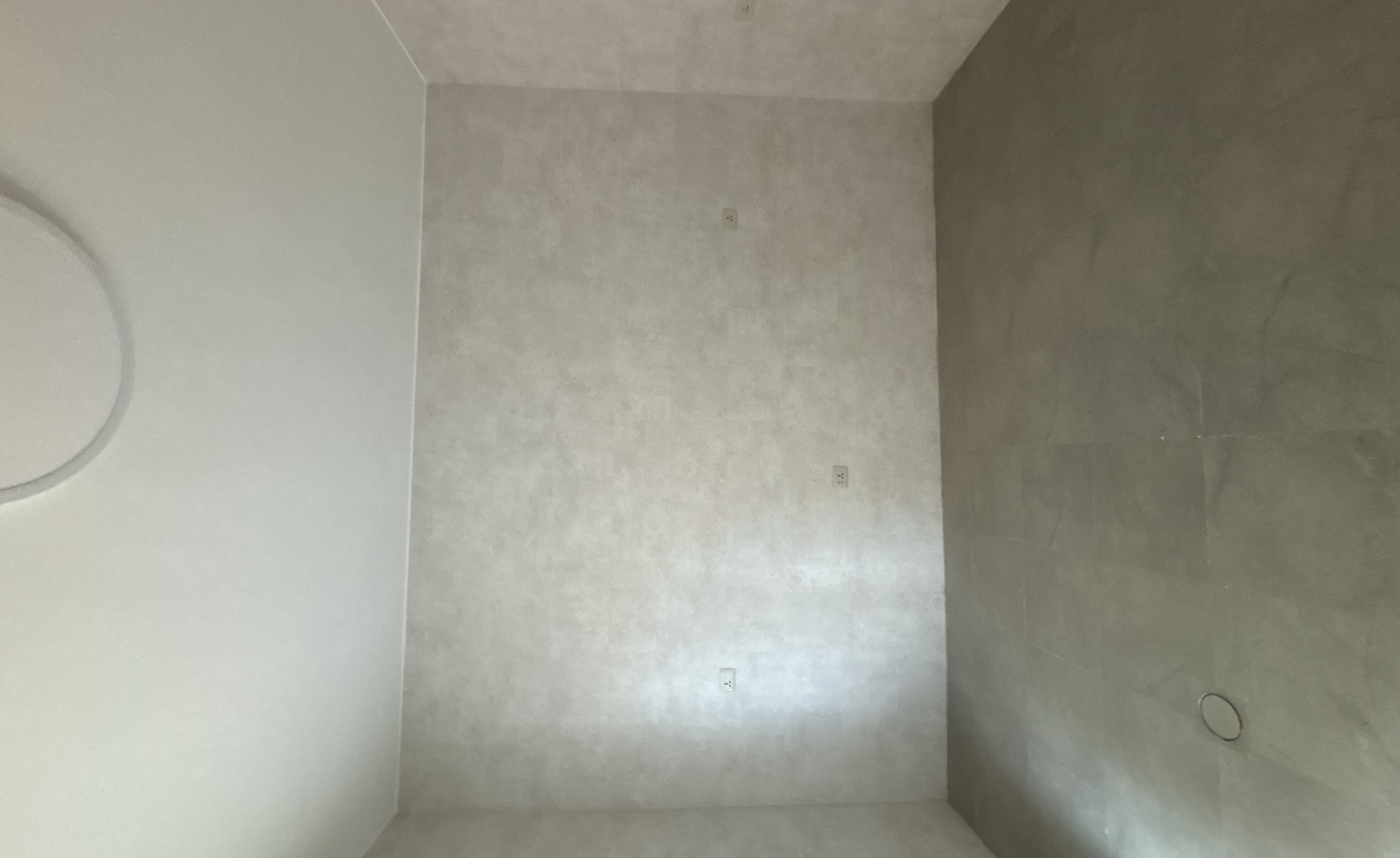 Fully Renovated Basement Apartment in Tlaa Al Ali