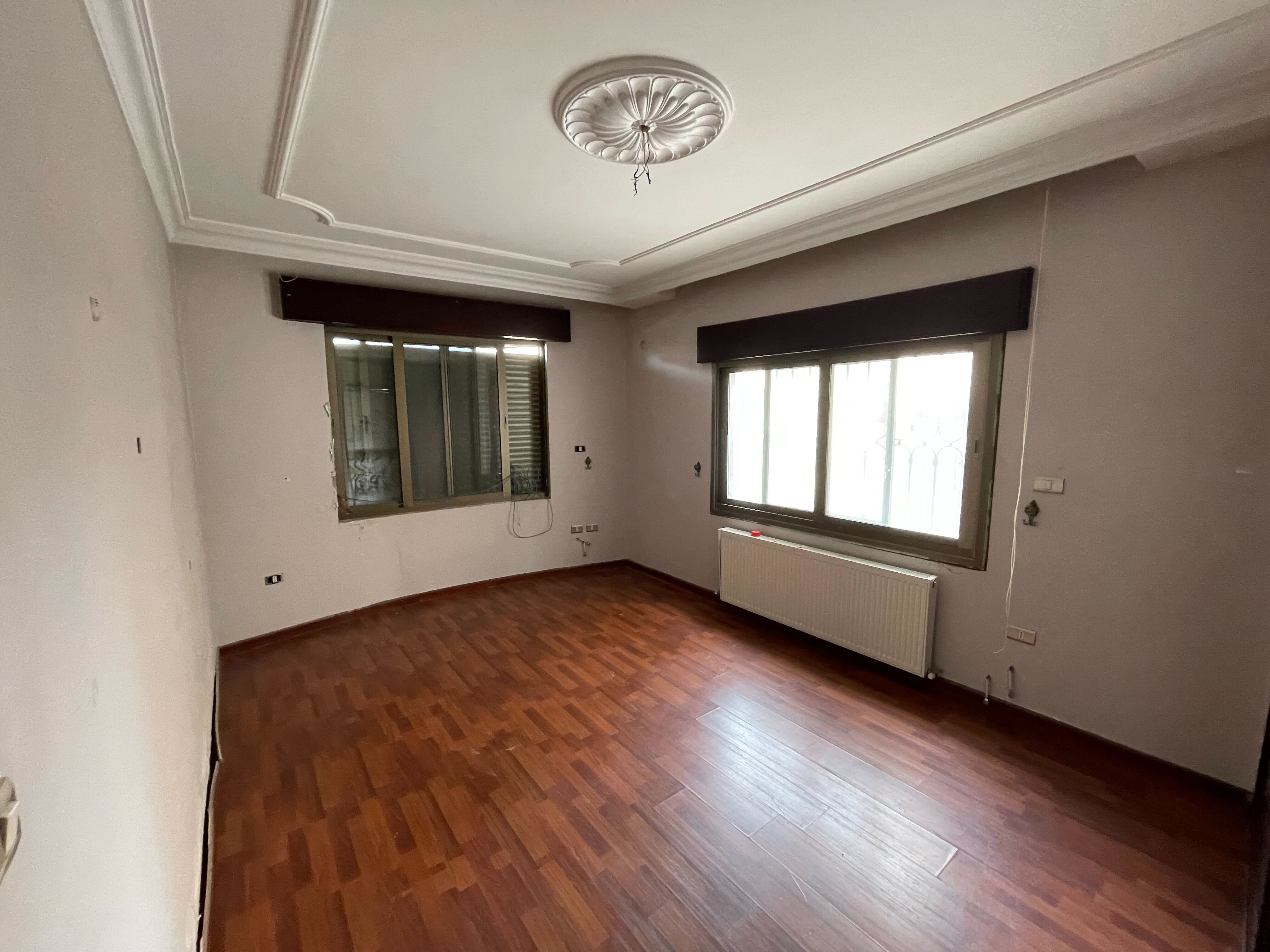 Luxurious 6-Bedroom Duplex in Khalda