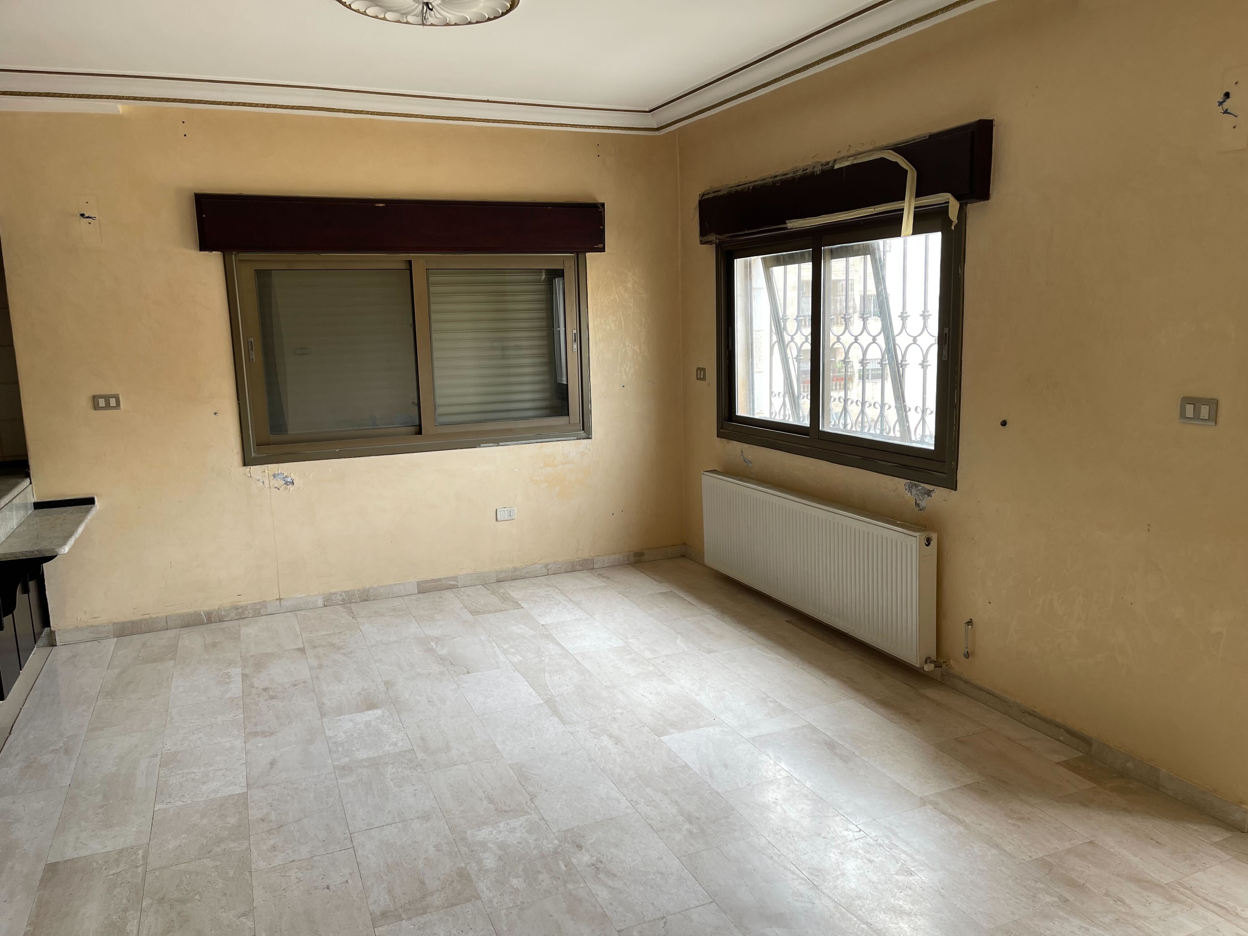 Luxurious 6-Bedroom Duplex in Khalda