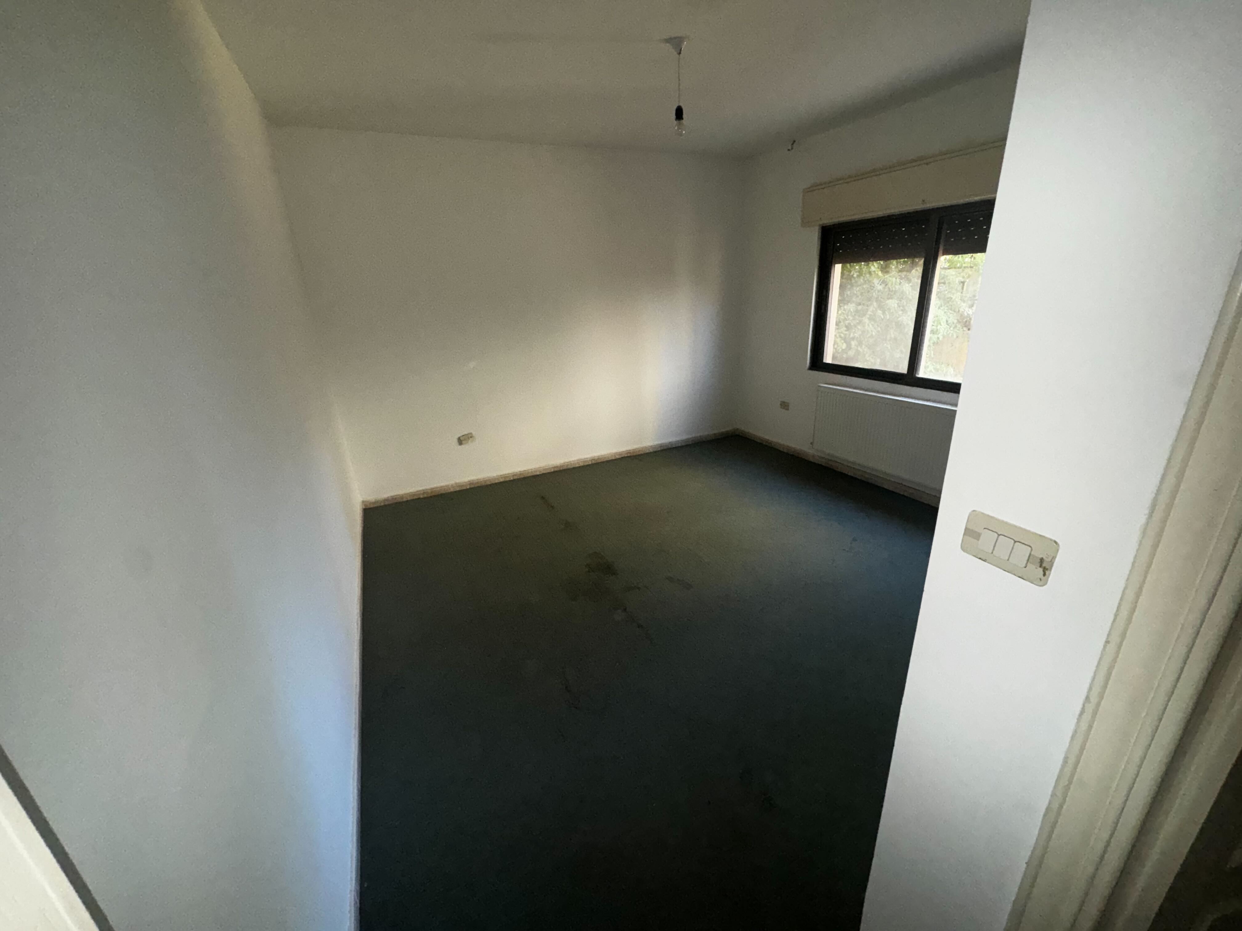 Spacious Basement Apartment in the Heart of Tlaa Al Ali
