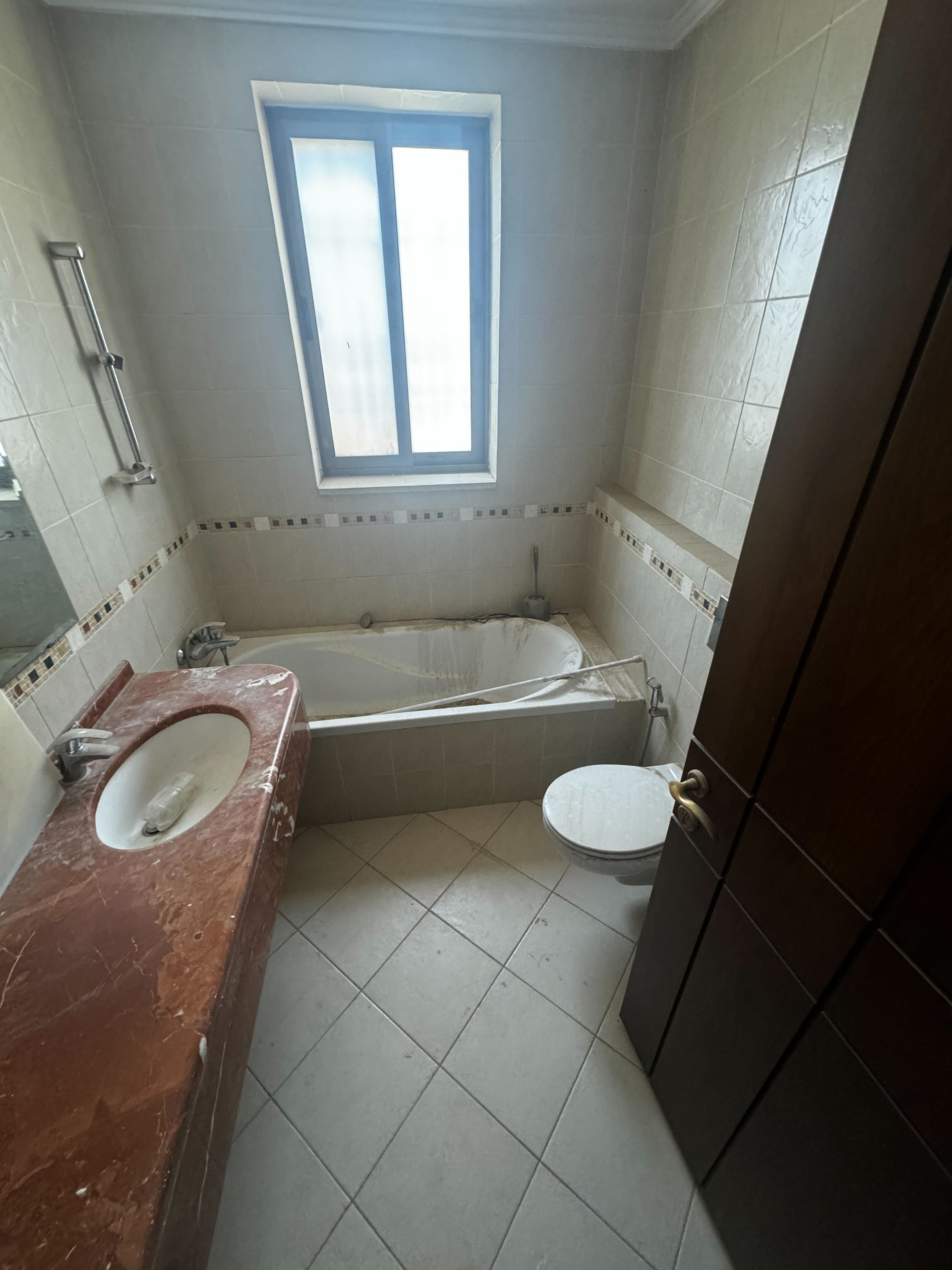 Residential Apartment in the Prestigious Deir Ghbar Neighborhood