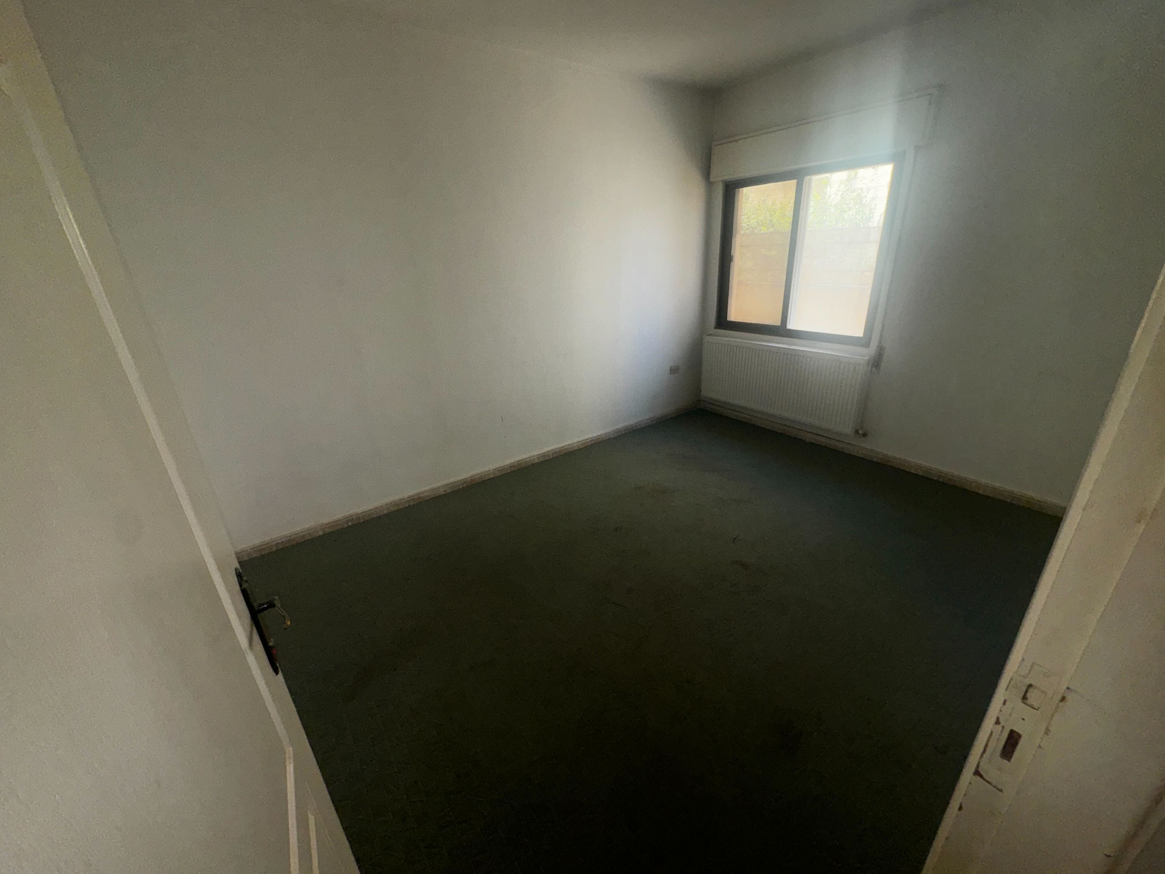 Spacious 4-Bedroom Apartment at a Preferential Price in Tlaa Al Ali