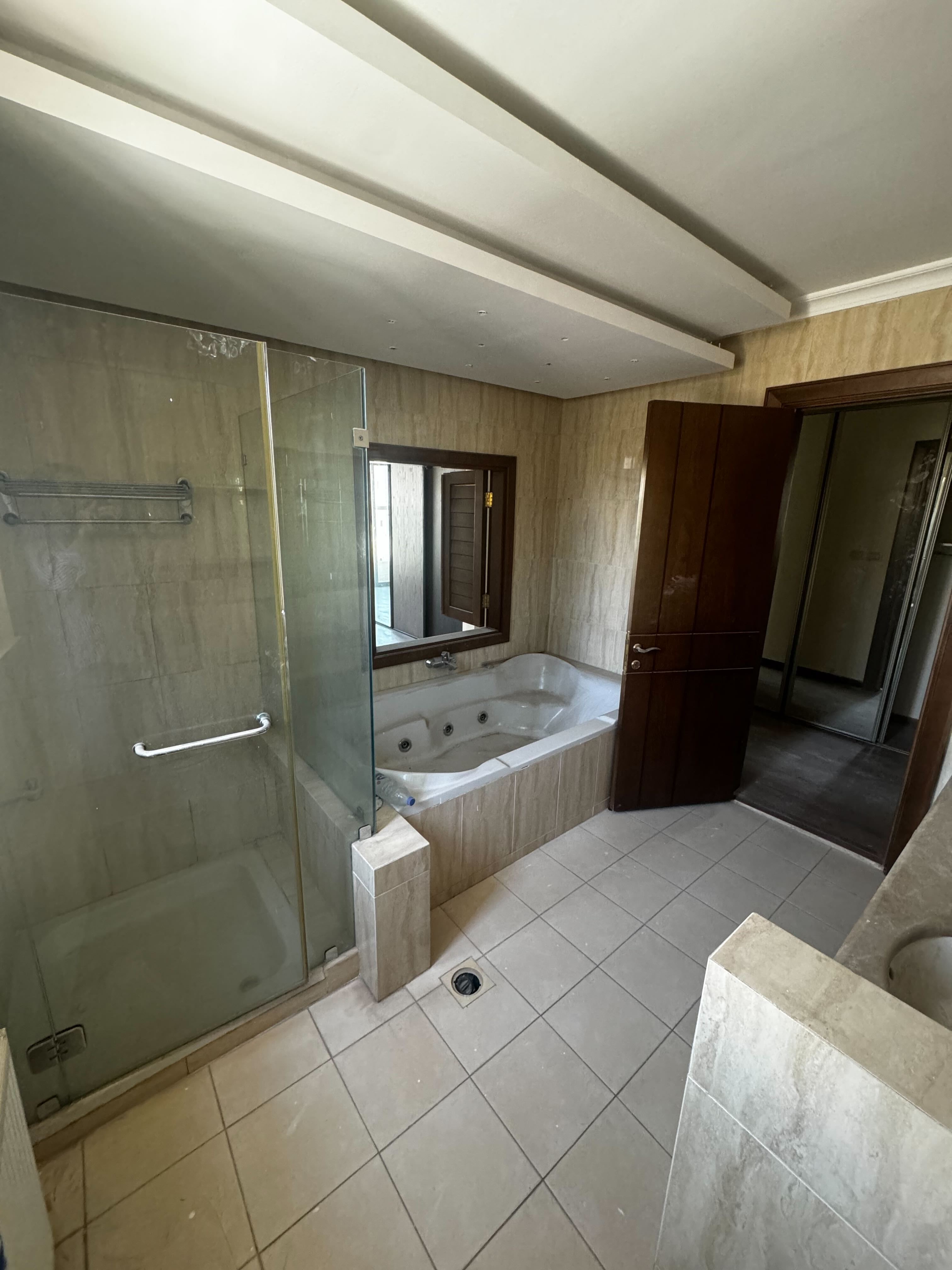 Residential Apartment in the Prestigious Deir Ghbar Neighborhood